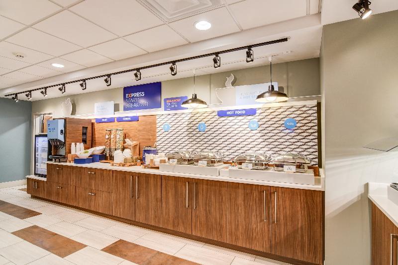 Holiday Inn Express - Fort Walton Beach Central By Ihg מראה חיצוני תמונה
